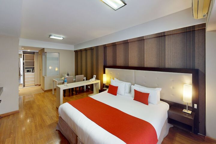 Room 18 of 67
