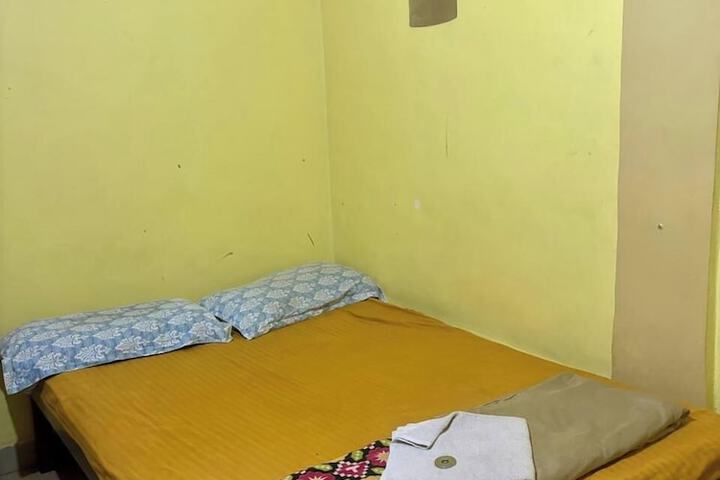 Room 5 of 47