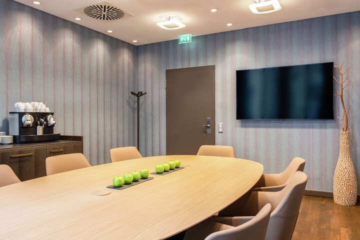 Meeting 102 of 104