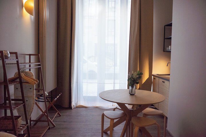 Room 45 of 147