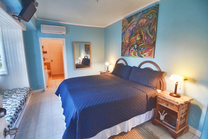 Room 9 of 50