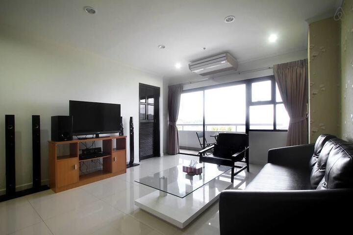 Room 28 of 59