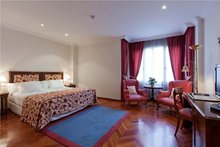 Room 8 of 41