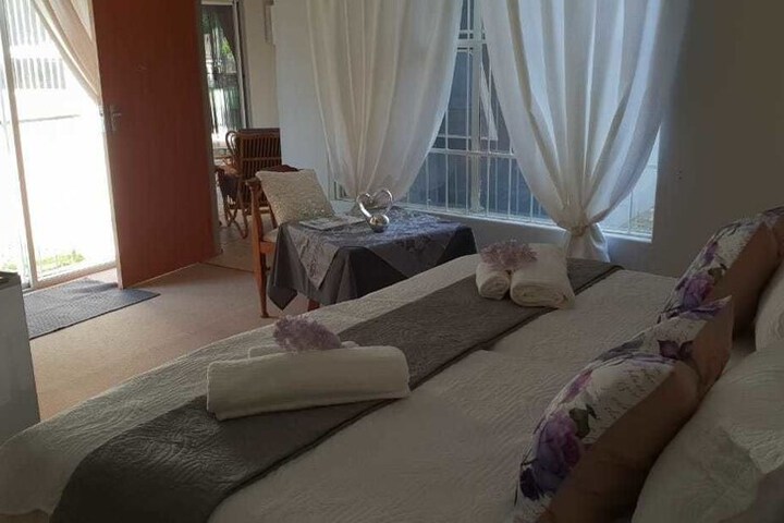 Room 4 of 51