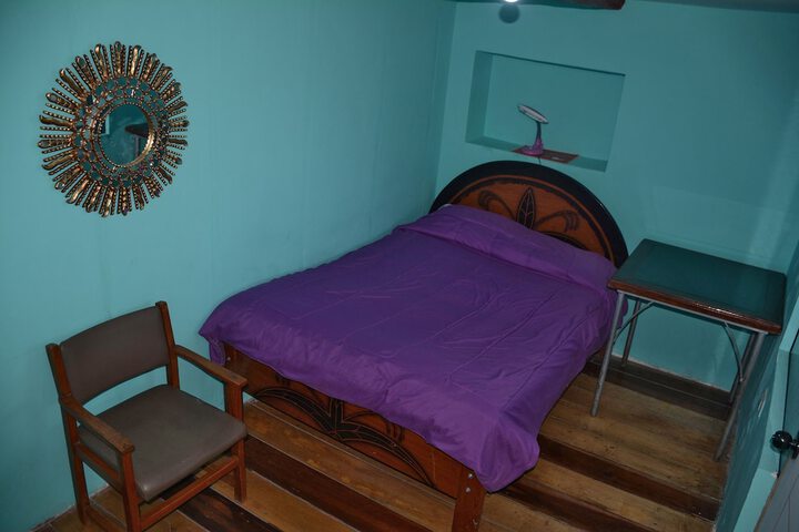 Room 7 of 79