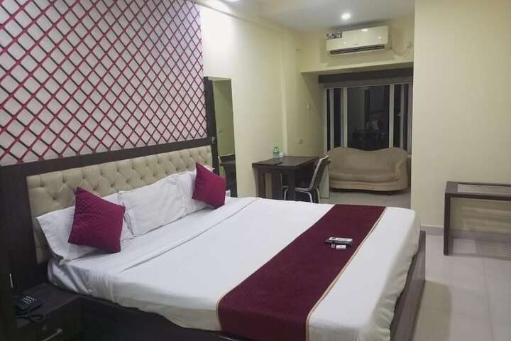 Room 2 of 13