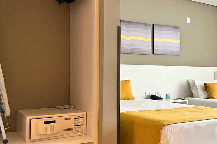 Room 22 of 58