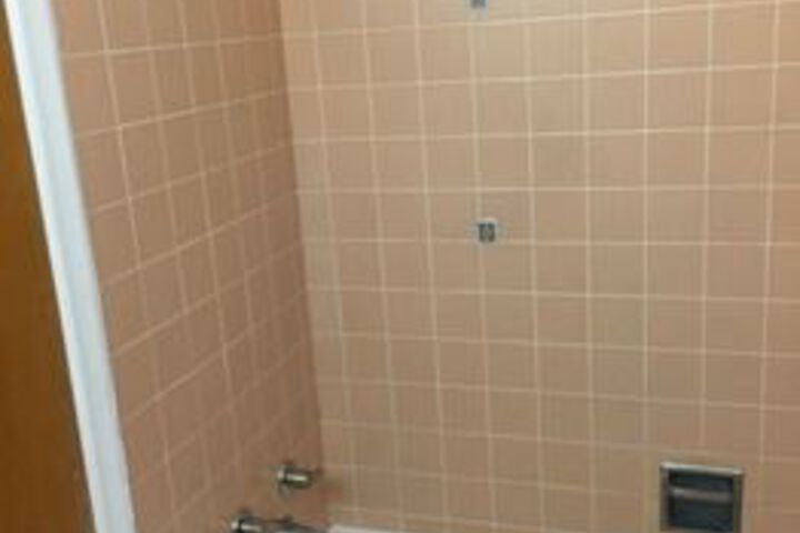 Room 5 of 11