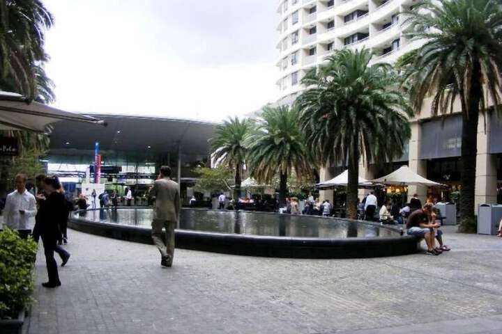 Hotel Entry
