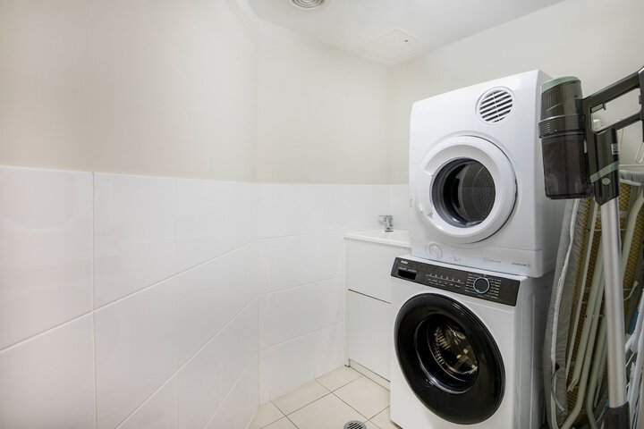 Laundry 68 of 109