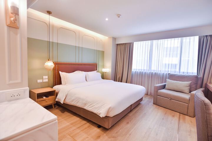 Room 21 of 87