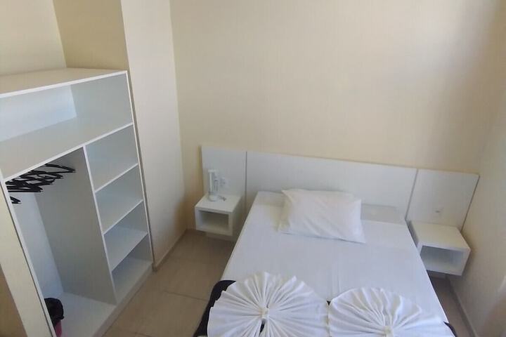 Room 42 of 91