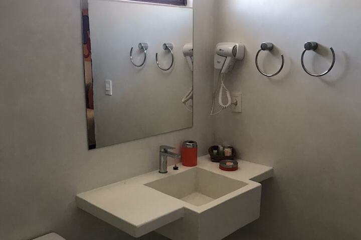 Room 31 of 46