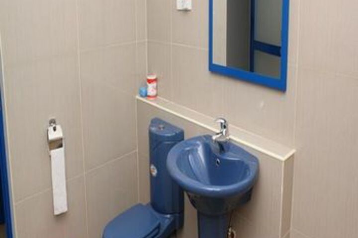 Room 4 of 14