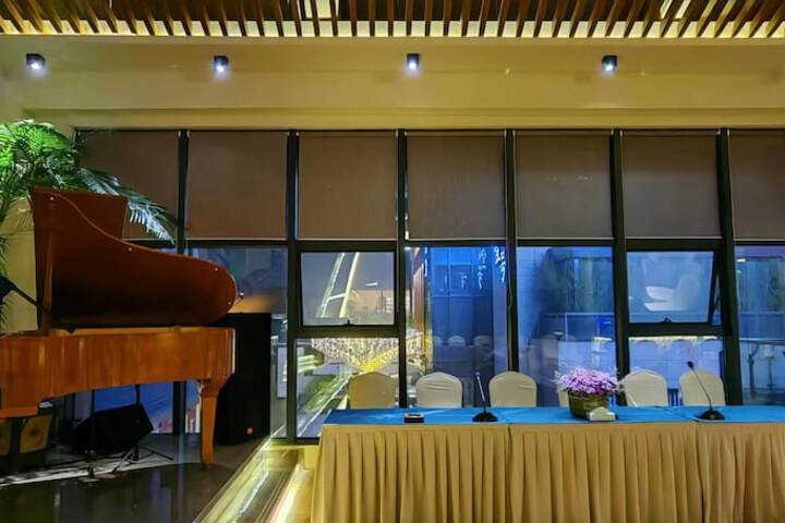 Hotel Interior 3 of 131