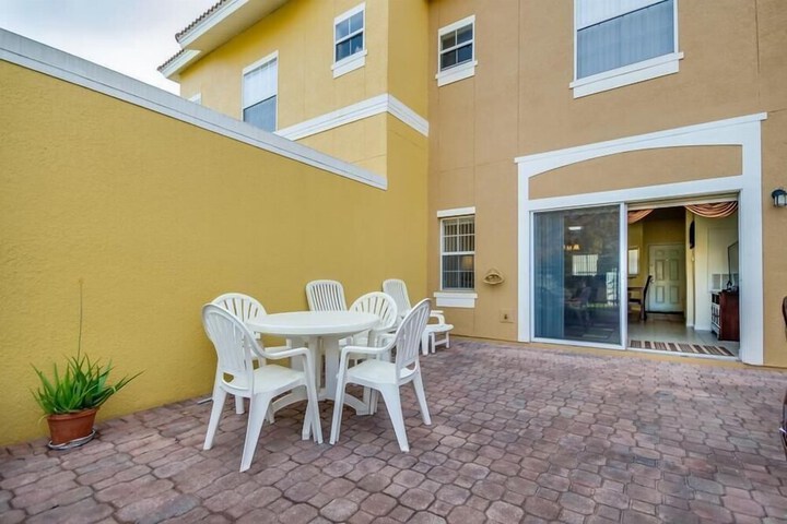 Terrace/Patio 24 of 68