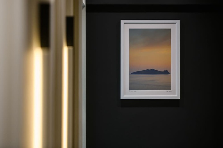 Room 9 of 15