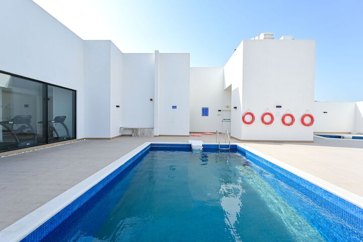 Pool 8 of 14