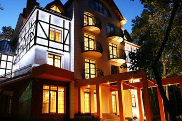 Lumier Hotel & Spa