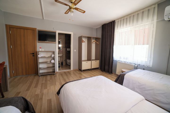 Room 74 of 125