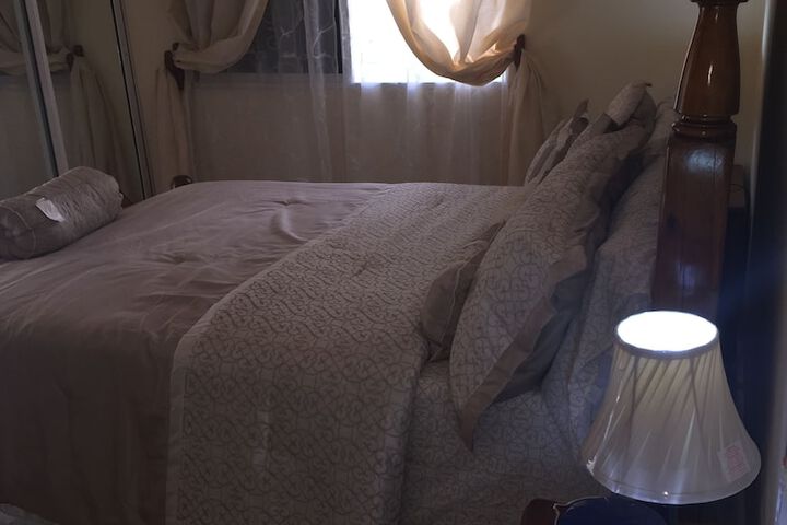 Room 9 of 116