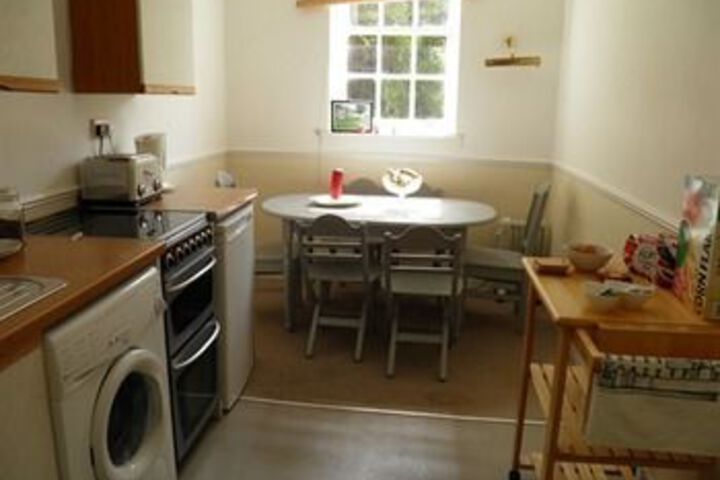 Room 15 of 18