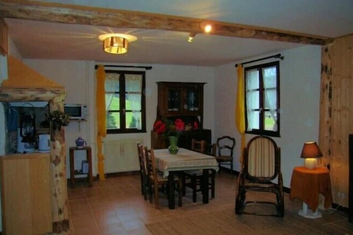 Room 16 of 23