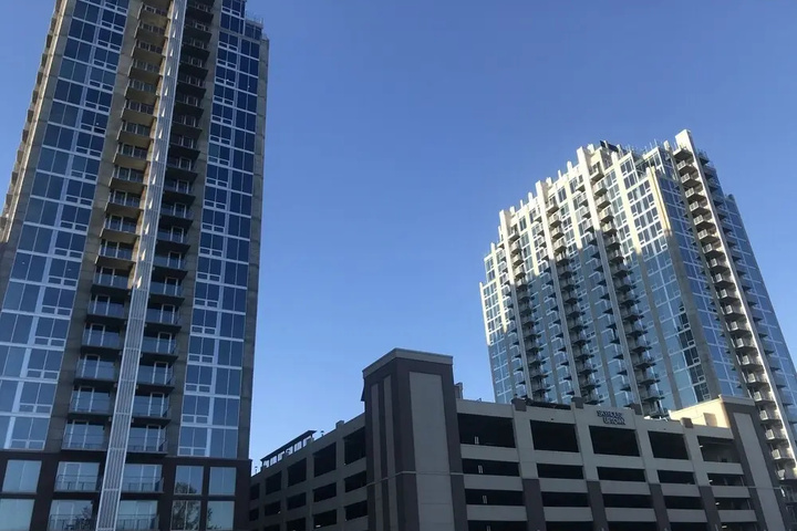 Image of FRONTDESK Uptown Apts with City Views Charlotte