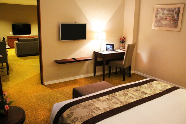 Room 18 of 68