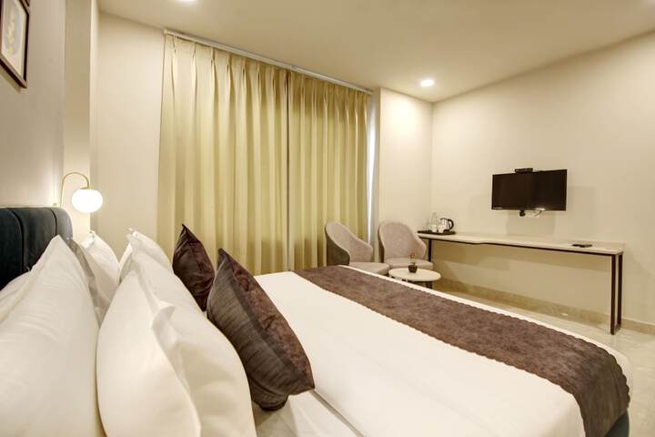 Room 10 of 61