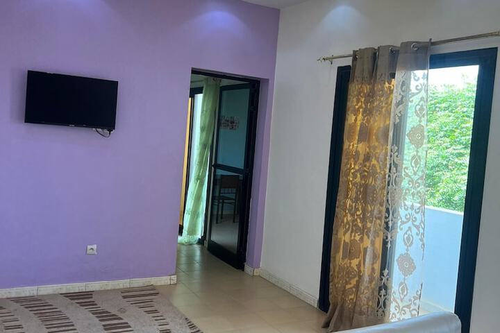 Room 17 of 23