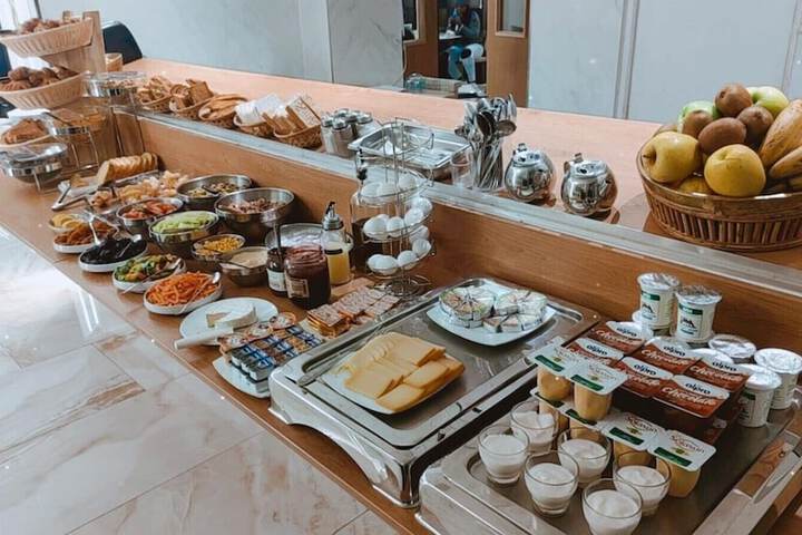 Dining 86 of 104