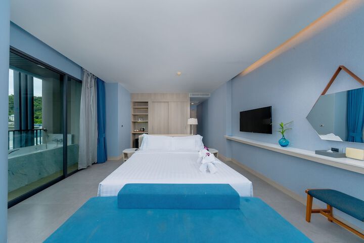 Room 28 of 154