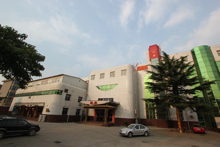 Linfen Yixin Hotel