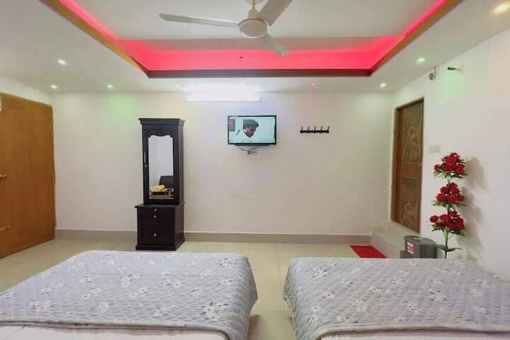 Room 2 of 12