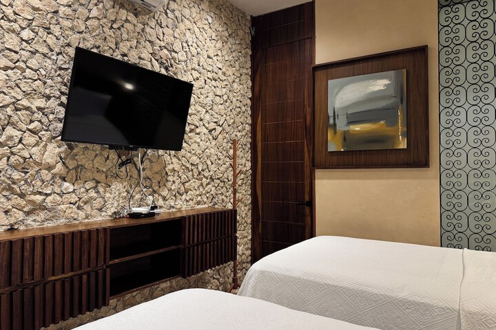 Room 22 of 160