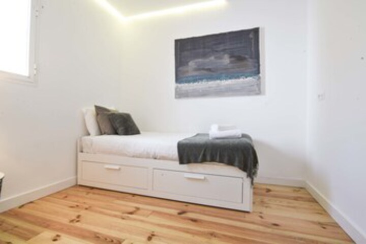 Room 38 of 41