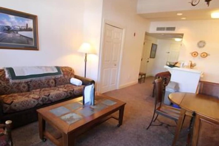 Room 126 of 190