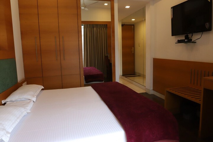 Room 26 of 171