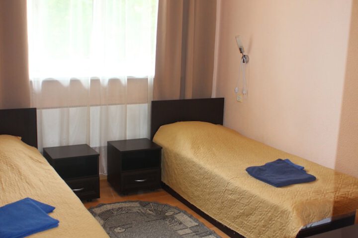 Room 6 of 36