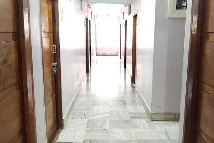 Ballroom/Hall 16 of 19