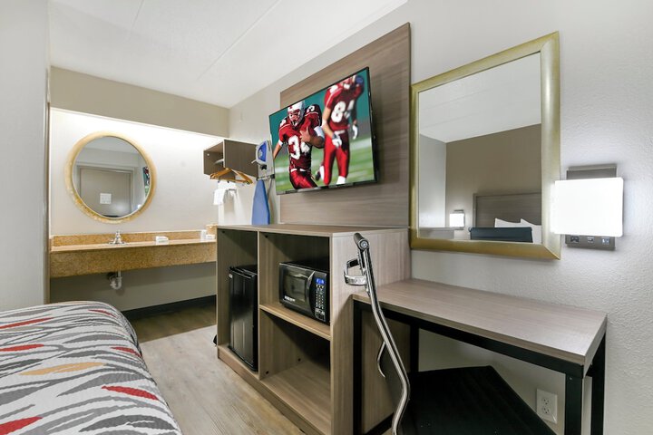 Deluxe 2 Double Beds (1 of 6)