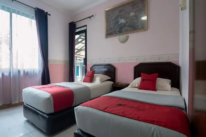 RedDoorz near Bogor Medical Center