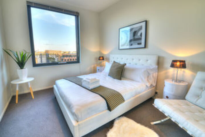 Room 9 of 21