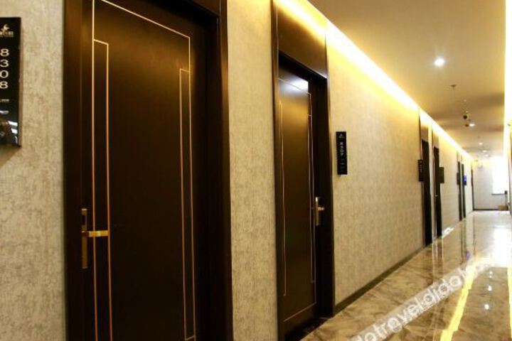 Hotel Interior 13 of 20