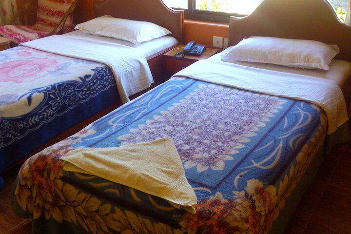 Room 14 of 161
