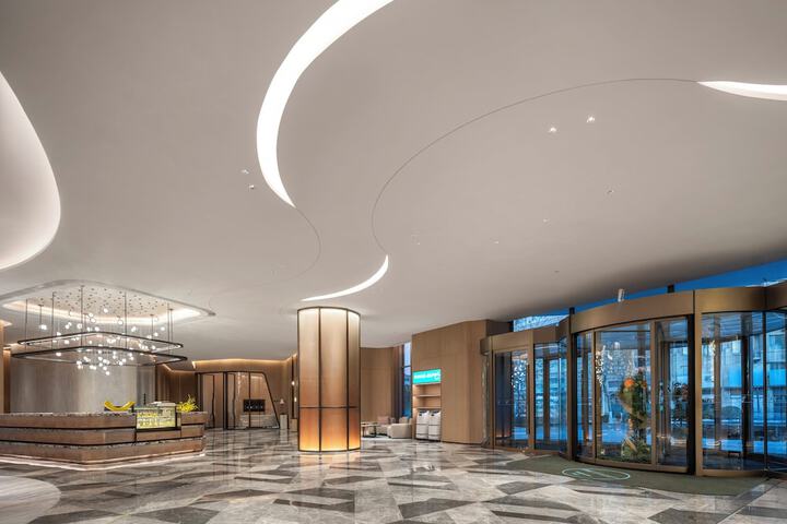 Hotel 74 of 82