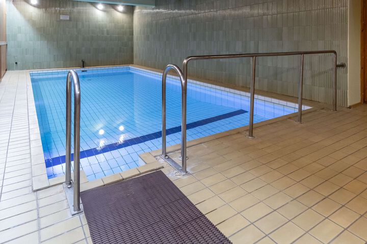 Hotel with Pool