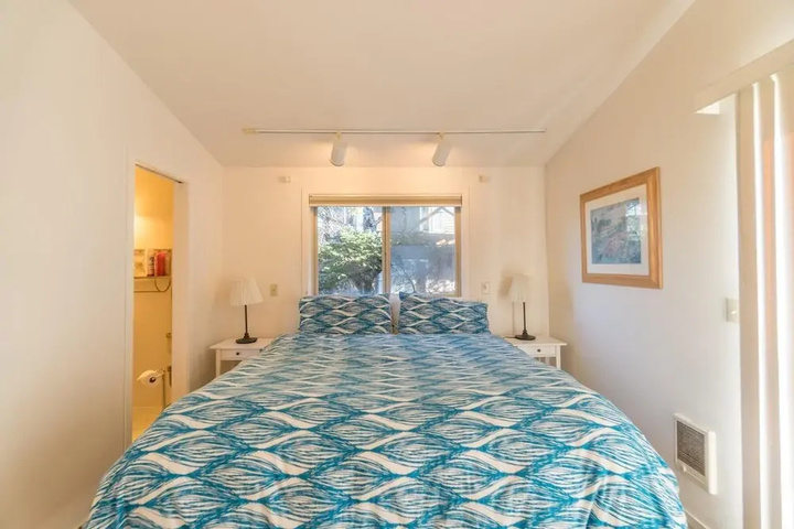Room 5 of 23