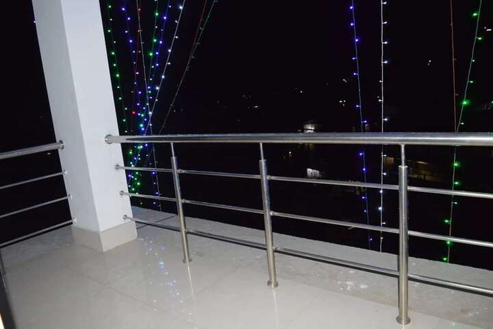 Room 6 of 19